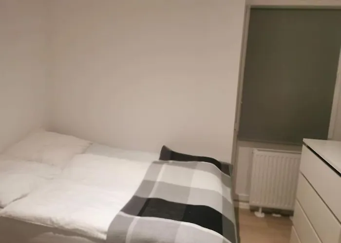 3 Am Teutoburger Wald * Hagen (Osnabruck)